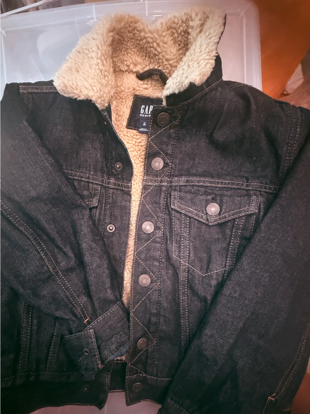 GAP Boy’s Denim Jacket with Cream Sherpa Lining size M